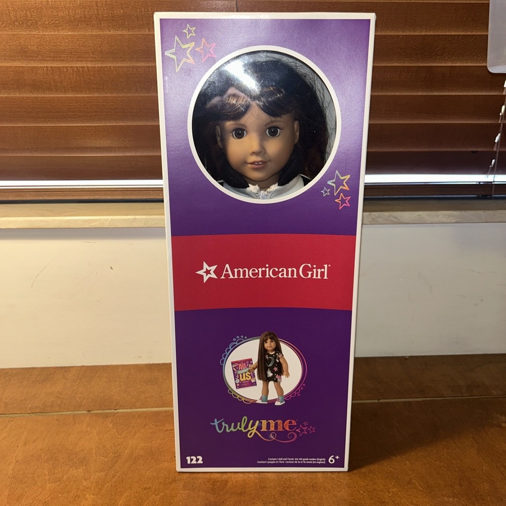 American Girl Truly Me #122 Brown eyes, dark-brown hair bangs Space Outfit